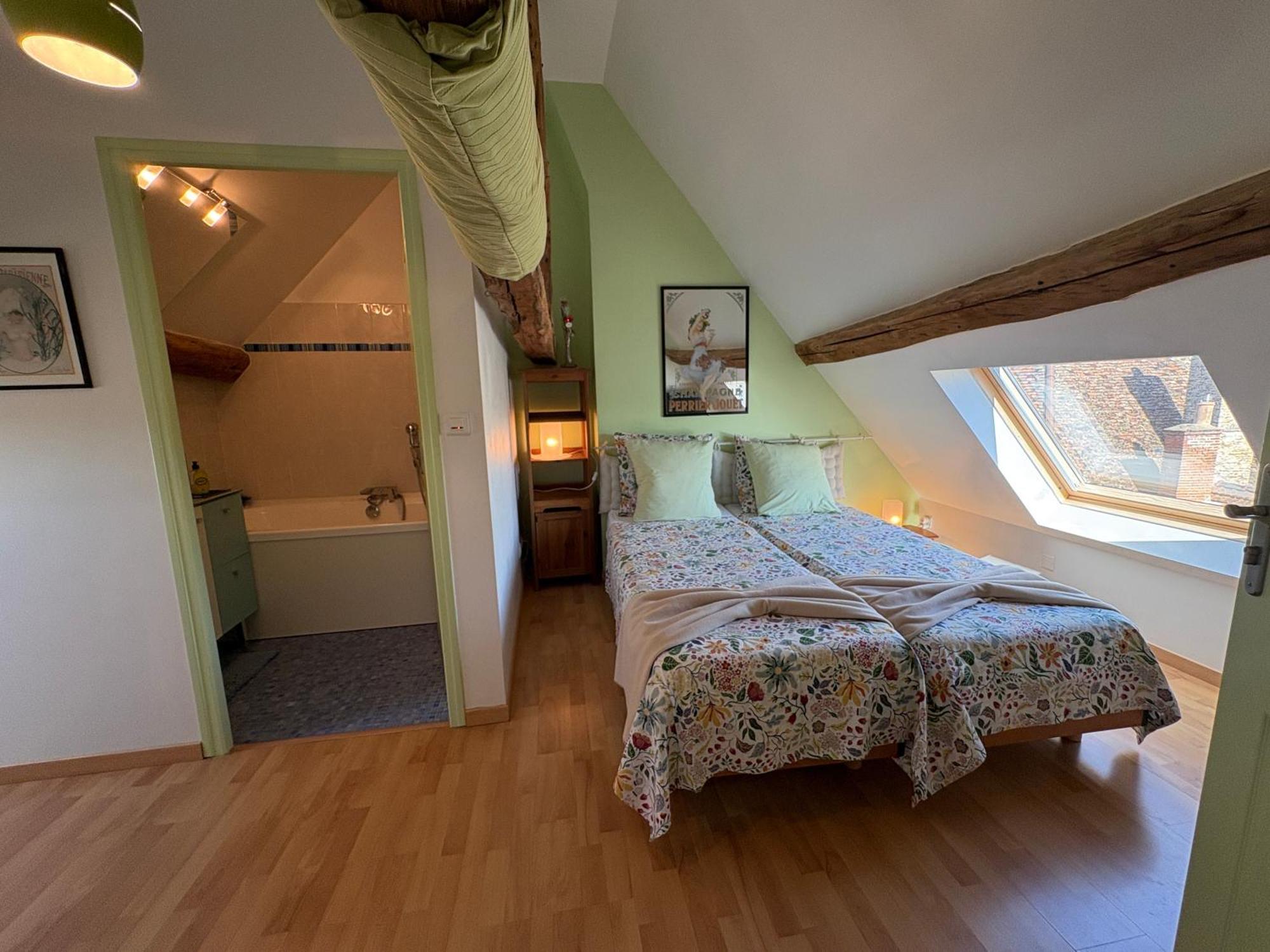 Doubs Sejour - Chambres Avec Petits Dejeuners En Suppl Verdun-sur-le-Doubs Luaran gambar
