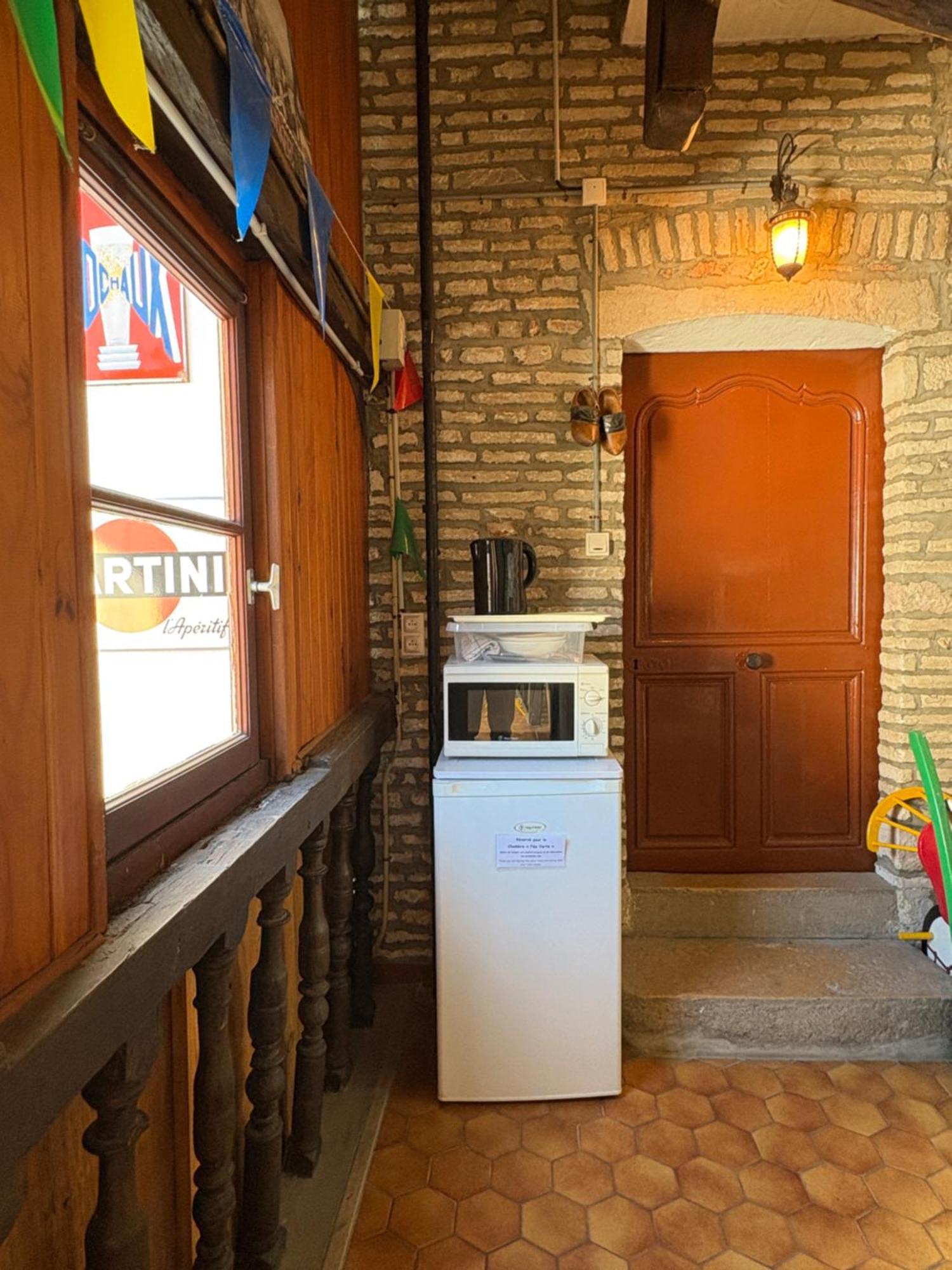 Doubs Sejour - Chambres Avec Petits Dejeuners En Suppl Verdun-sur-le-Doubs Luaran gambar