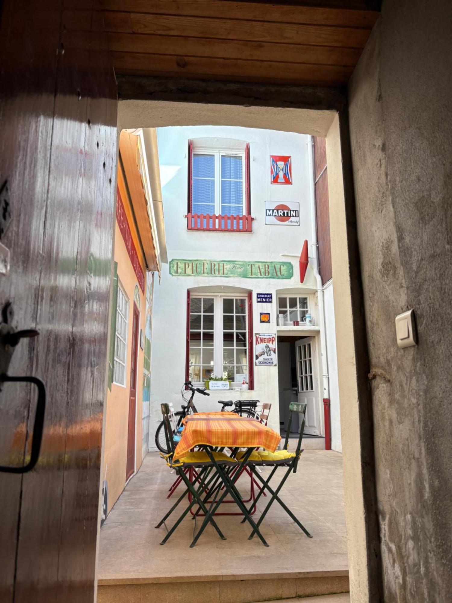 Doubs Sejour - Chambres Avec Petits Dejeuners En Suppl Verdun-sur-le-Doubs Luaran gambar